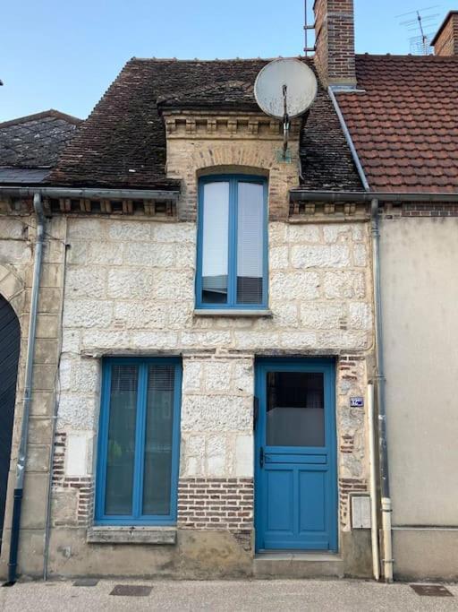 Le Gambetta - Nouveau Proprietaire Estissac Exterior foto